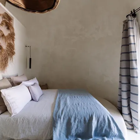 Domo * Santa Eularia des Riu