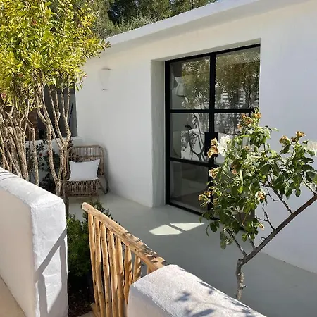 Domo Santa Eularia des Riu