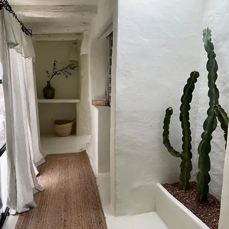 Domo Alloggio per agriturismo Santa Eularia des Riu