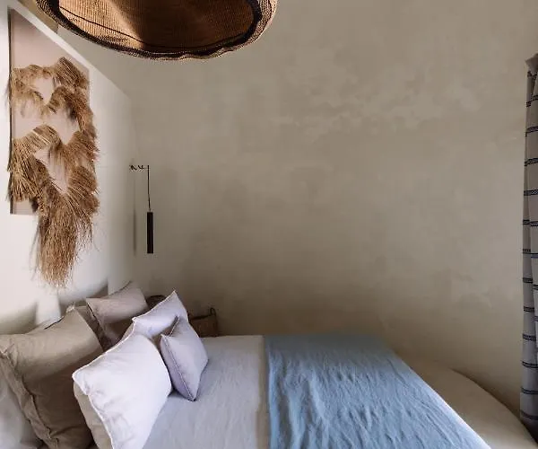 Domo בית חווה *