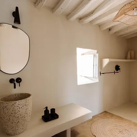 Domo Séjour à la ferme Santa Eulària des Riu